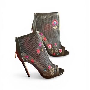 Shoe Dazzle Floral Embroidered Heeled Boots
